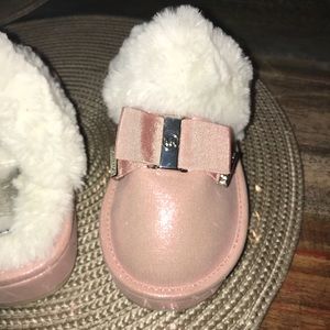 Michael kors slippers